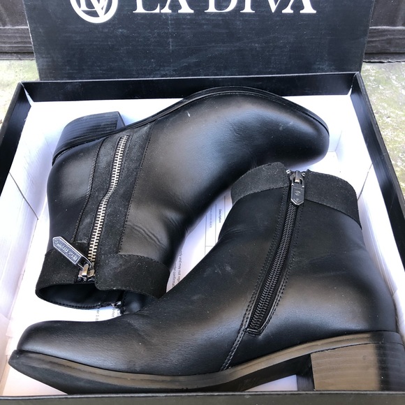 Black LaDiva Boots - Picture 2 of 2